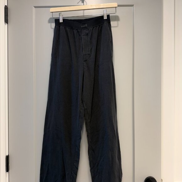 SKIMS boyfriend loose pant - Picture 3 of 3